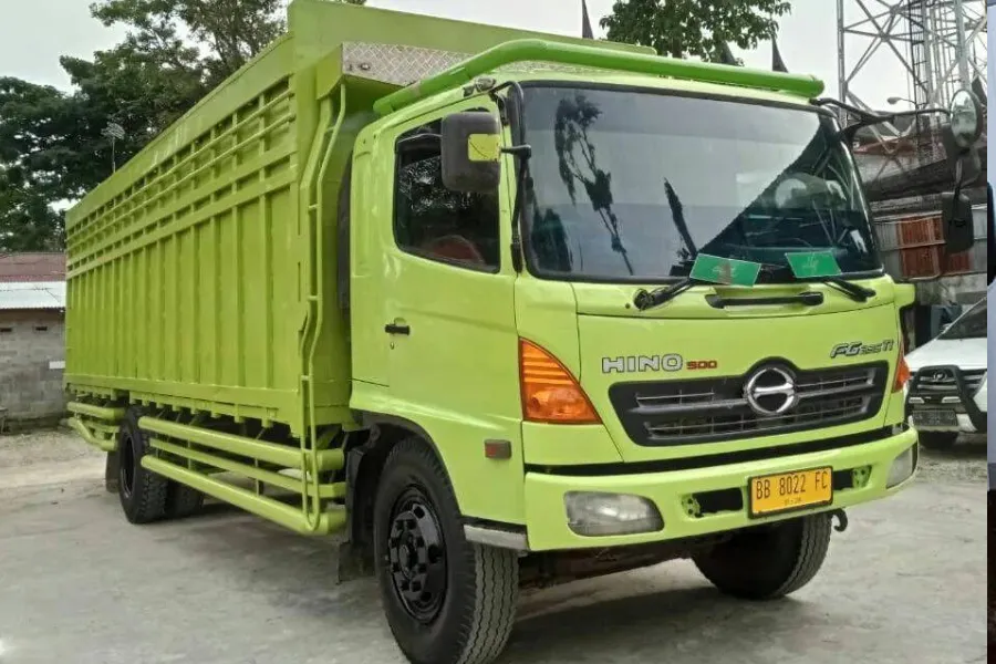 spesialis pasang ac truk hino fg di Banda Aceh