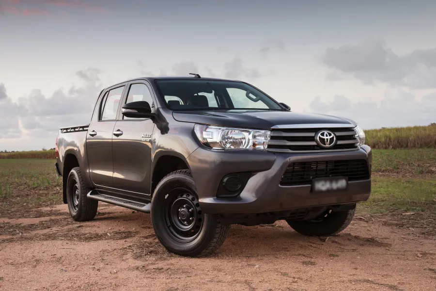 layanan jasa pasang ac mobil toyota hilux di Pekanbaru