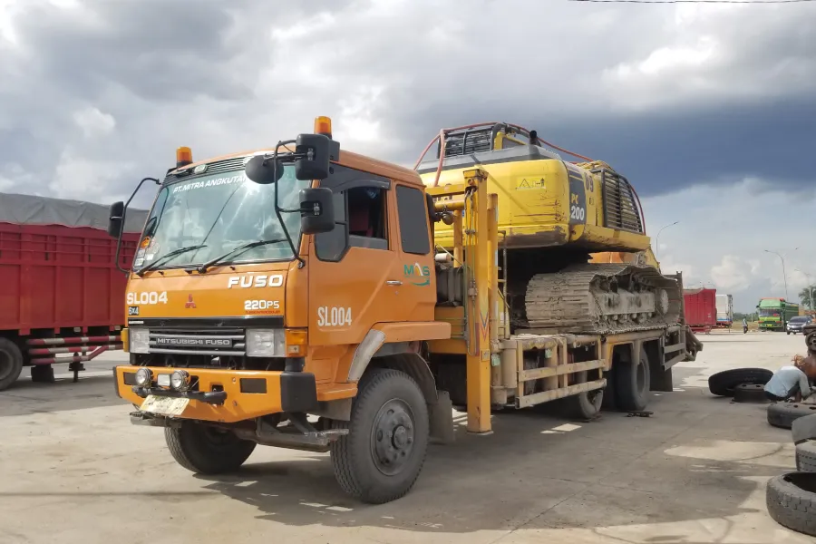 jasa pasang ac truk mitsubishi fuso fighter di Bandar Lampung